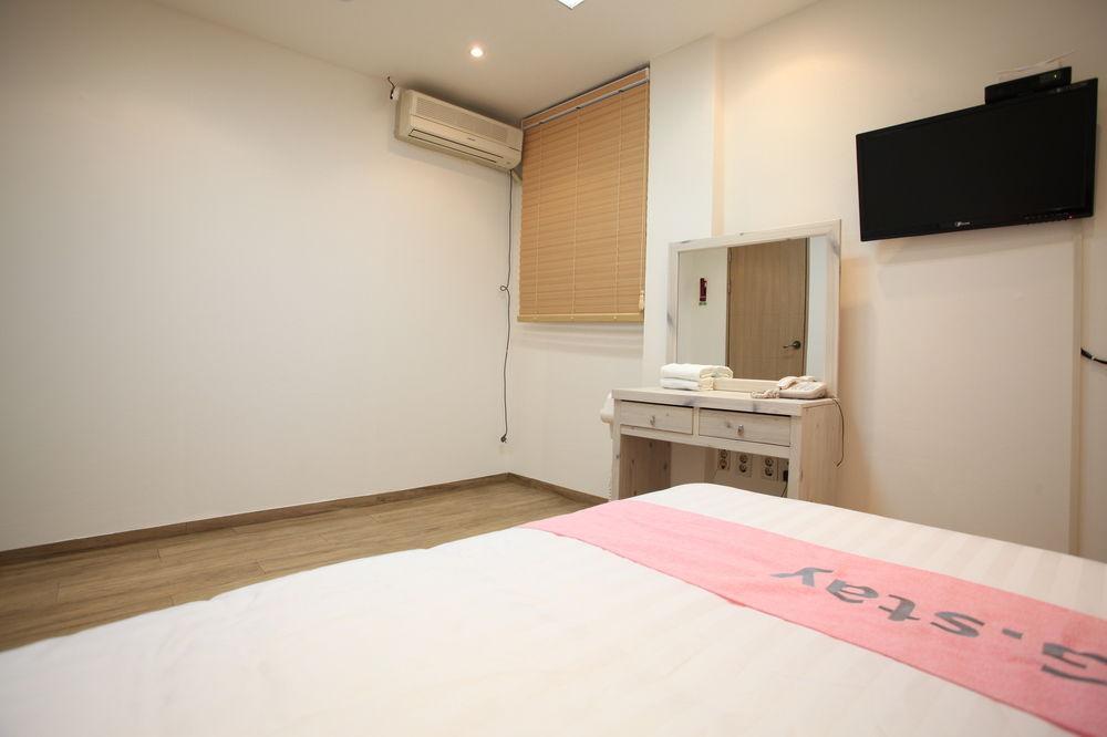 Must Stay Seoul Exterior photo